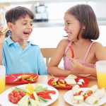 نقش تغذیه در سلامت دندان کودکان